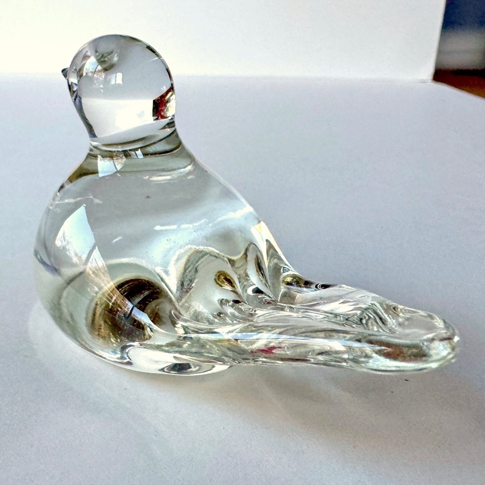 Bob and Maude St Clair Clear Bird Glass Art - Picture 3 of 10
